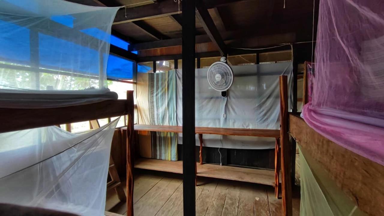 Hospedaje Y Tours Reina Arriera Amazonas Colombia Macedonia Екстериор снимка