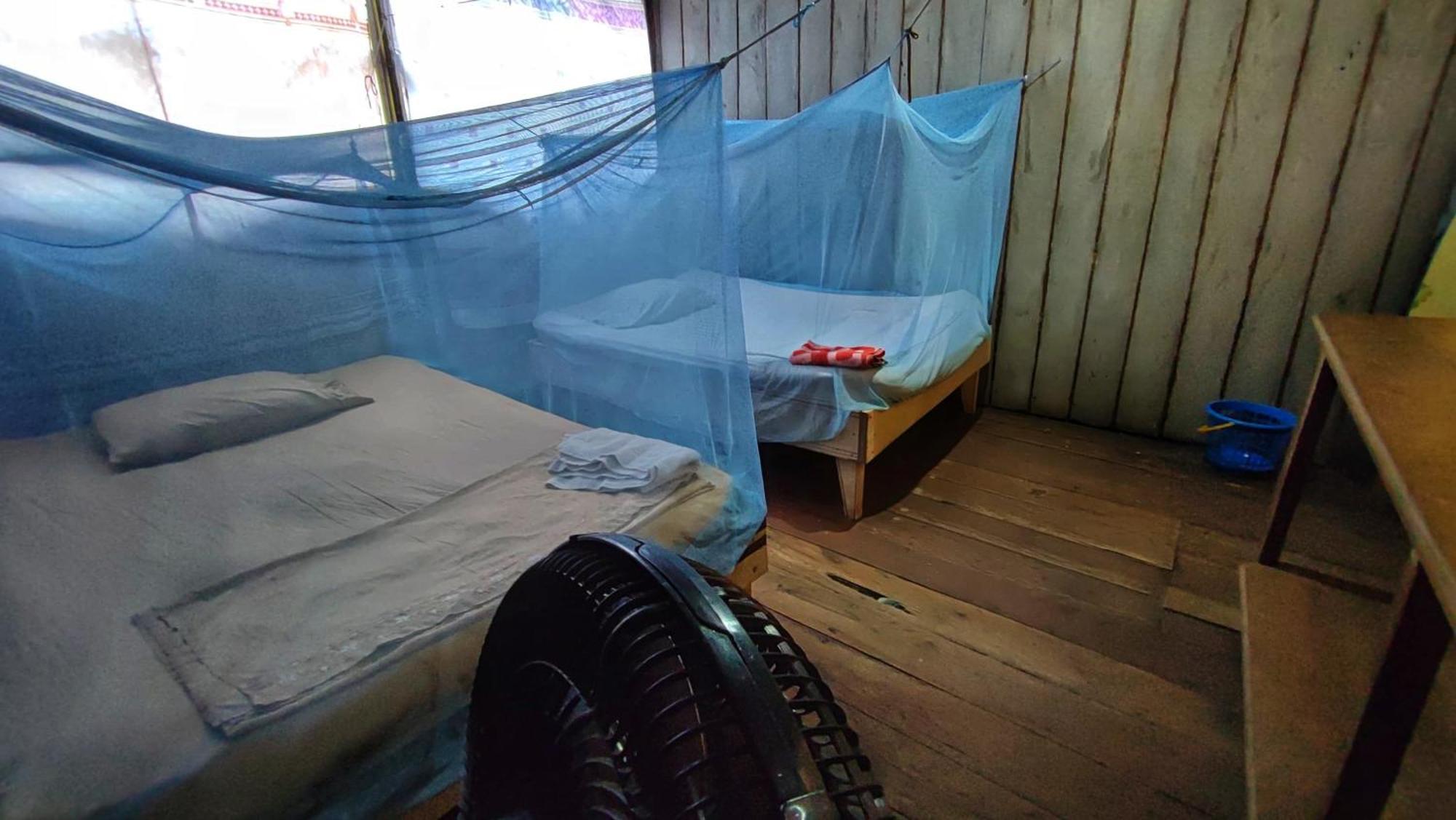 Hospedaje Y Tours Reina Arriera Amazonas Colombia Macedonia Екстериор снимка