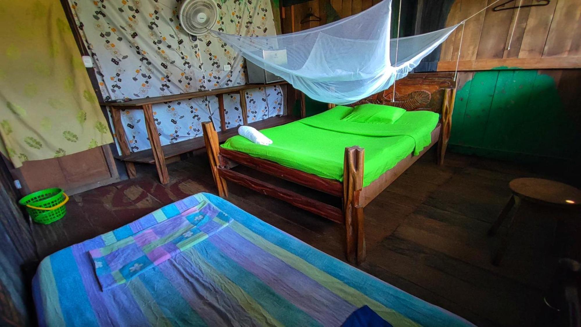 Hospedaje Y Tours Reina Arriera Amazonas Colombia Macedonia Екстериор снимка