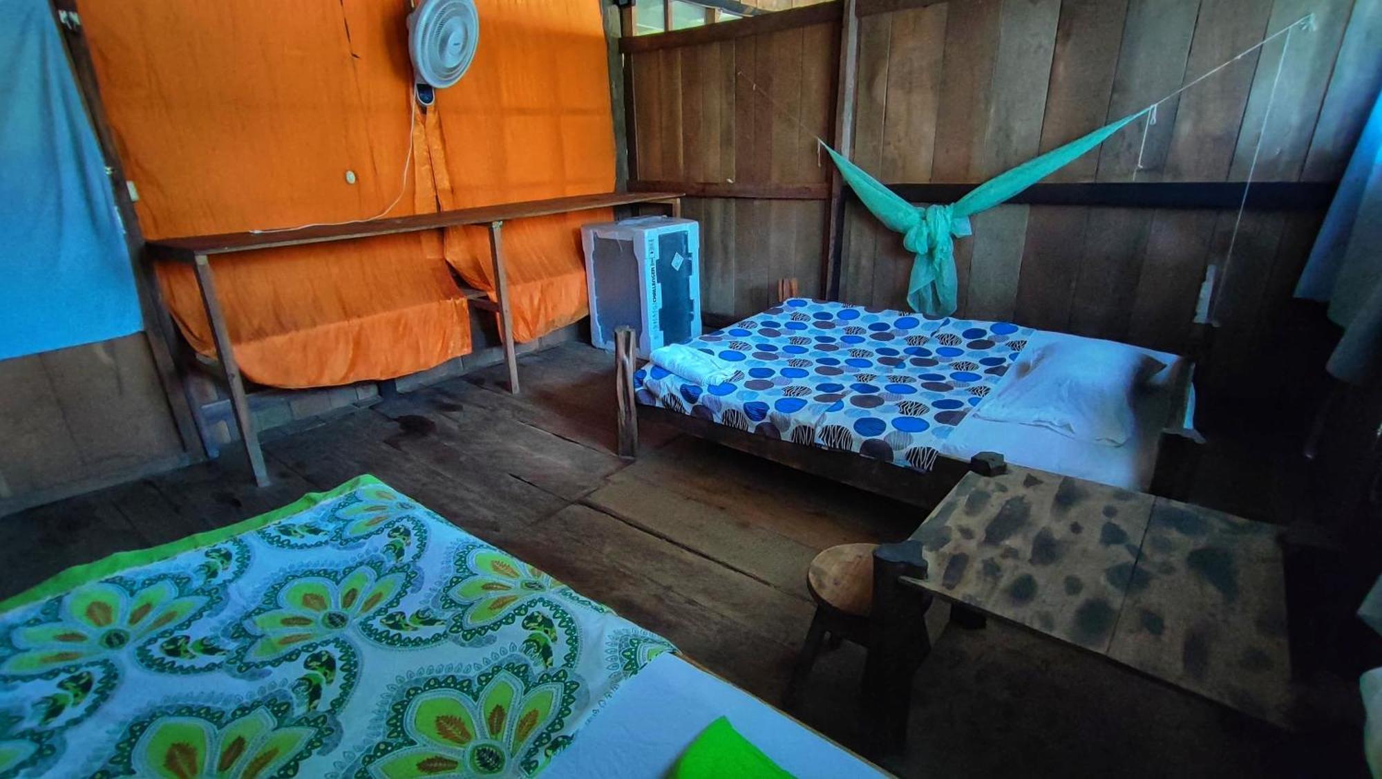 Hospedaje Y Tours Reina Arriera Amazonas Colombia Macedonia Екстериор снимка