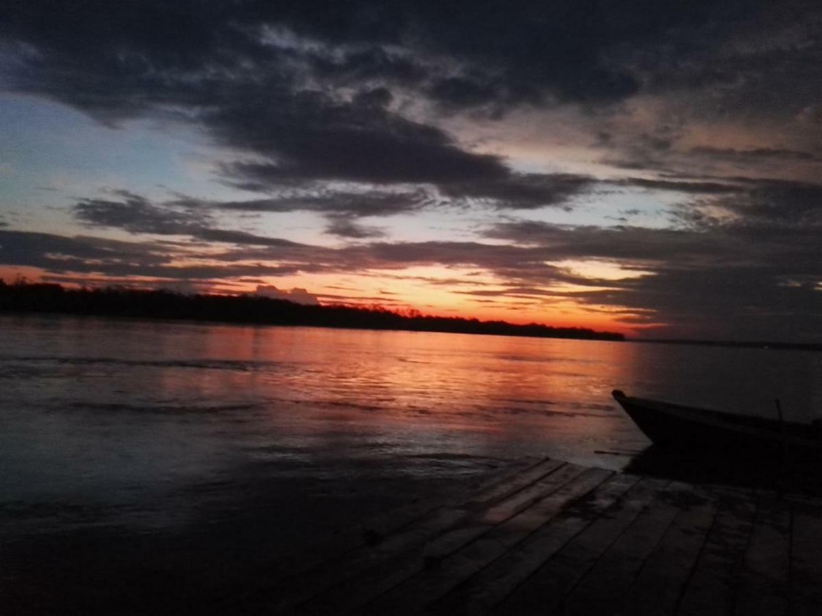 Hospedaje Y Tours Reina Arriera Amazonas Colombia Macedonia Екстериор снимка